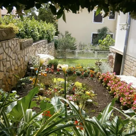 Ferienwohnung In Mit Grill, Terrasse Und Garten *