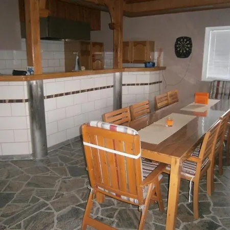 Ferienwohnung In Mit Grill, Terrasse Und Garten *